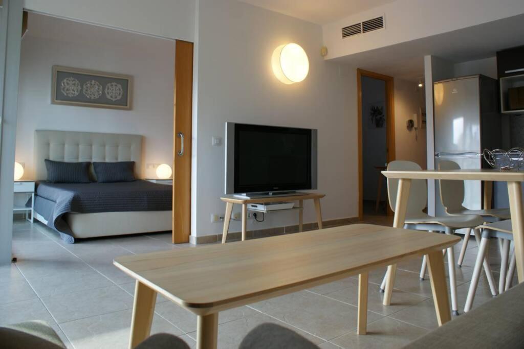 Apartamento En Roses Con Parking Y Piscina Apartamento Exterior foto