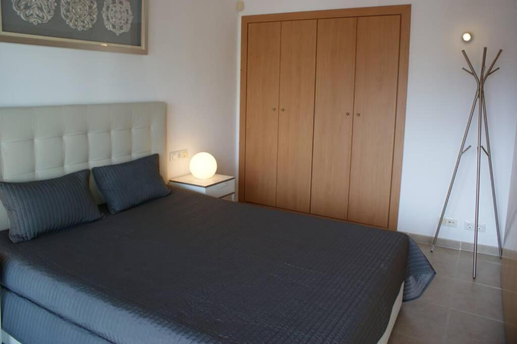 Apartamento En Roses Con Parking Y Piscina Apartamento Exterior foto