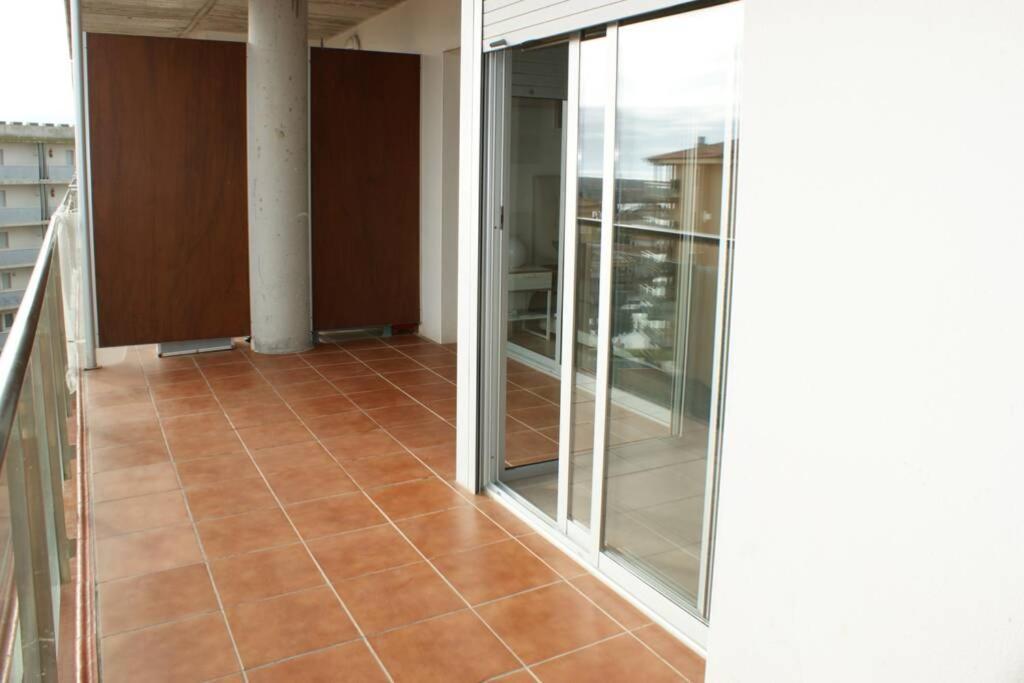 Apartamento En Roses Con Parking Y Piscina Apartamento Exterior foto